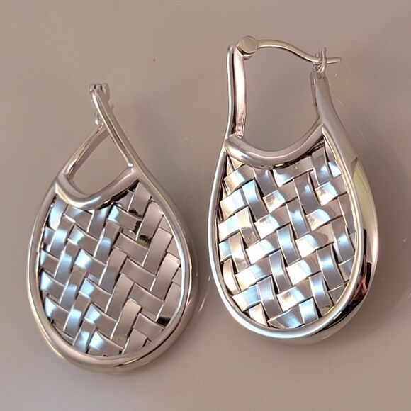 ELLE Sterling Silver Modern Weave Closed Hoop Earrings NWOT - Picture 5 of 8